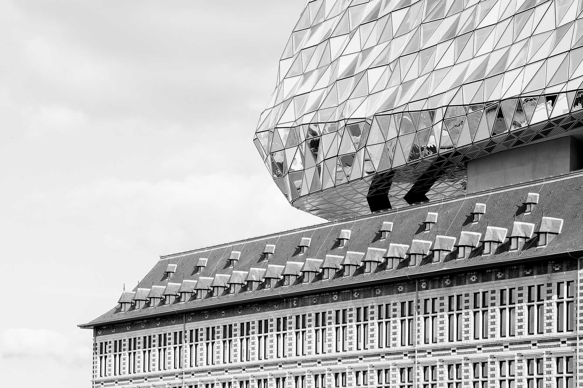 Antwerp Port House / Zaha Hadid Architects