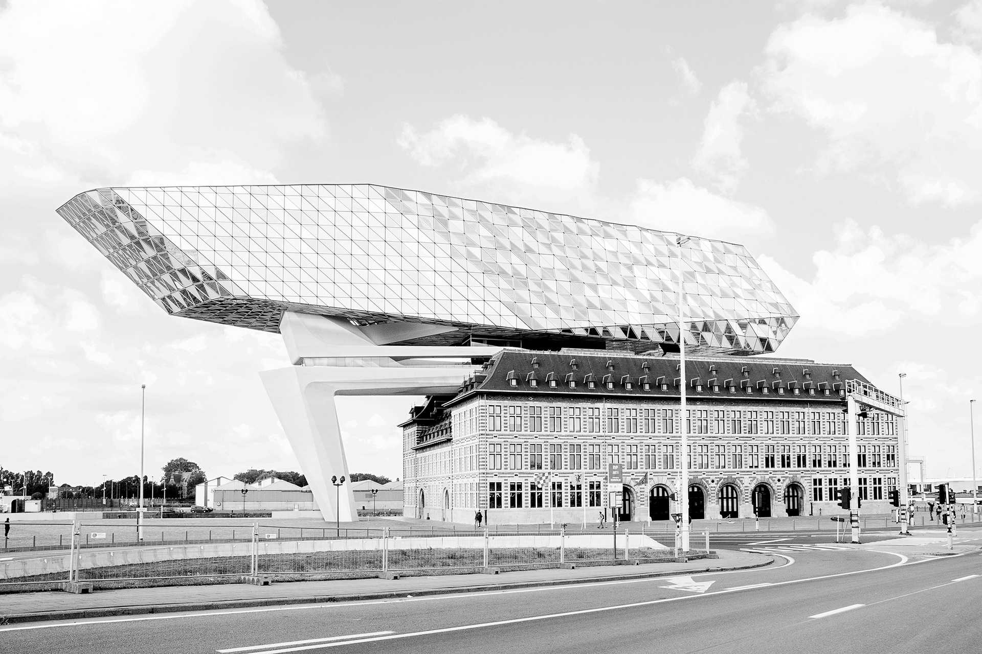 Antwerp Port House / Zaha Hadid Architects